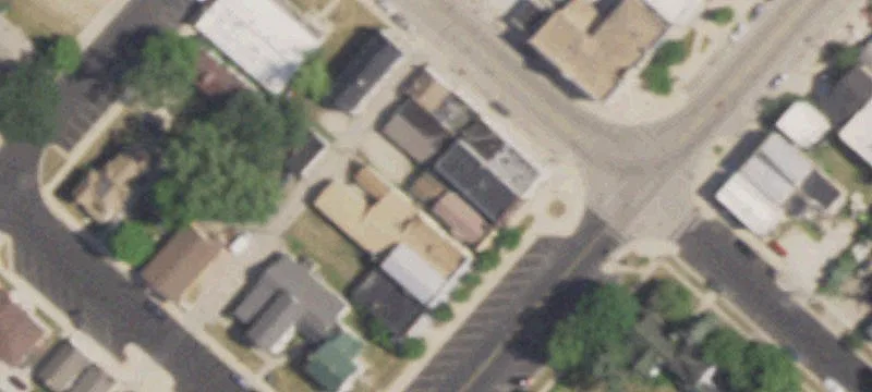206 Main St