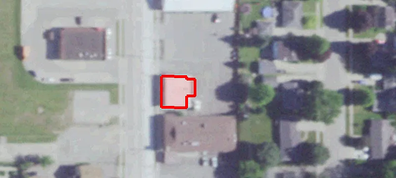 1330 Commercial St