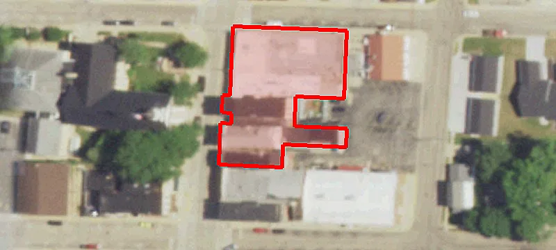 221 Iowa St