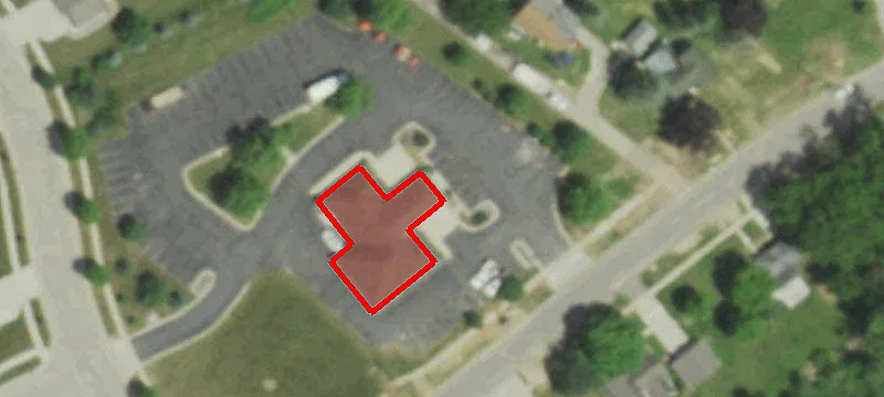 1004 Main St