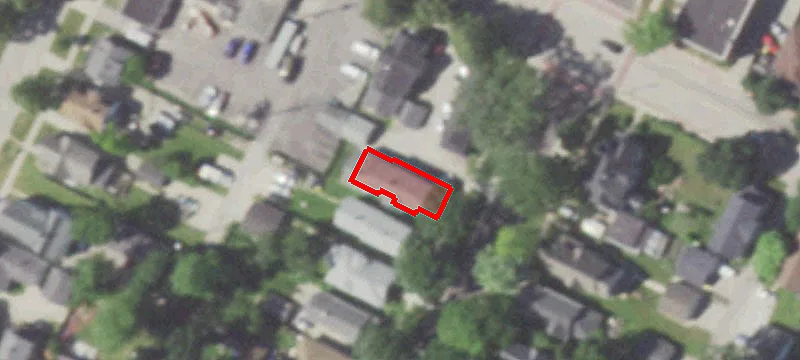 114 Jackson St