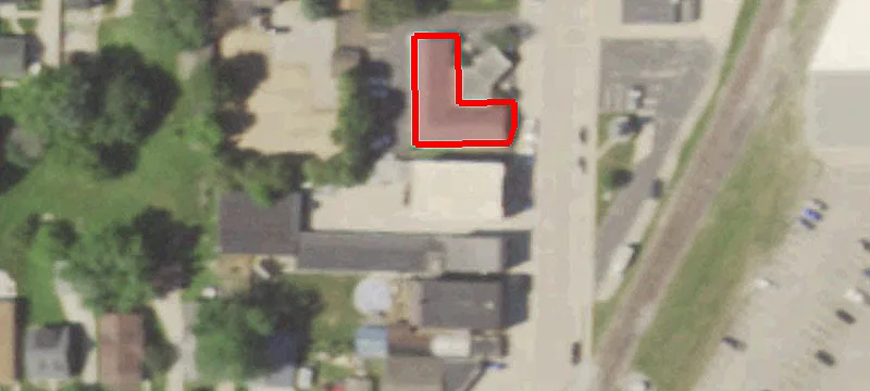 323 Main St