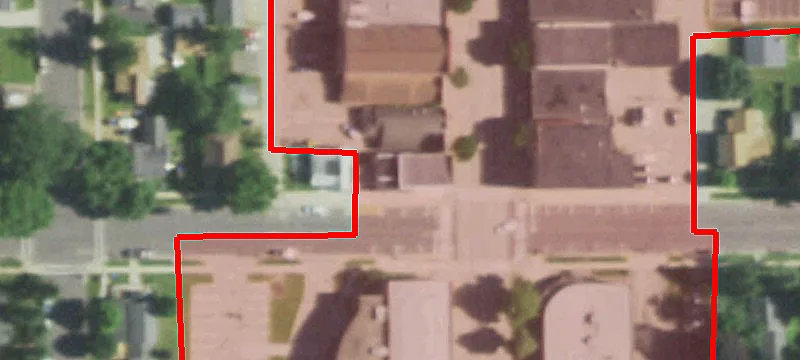 105 12th N Main St