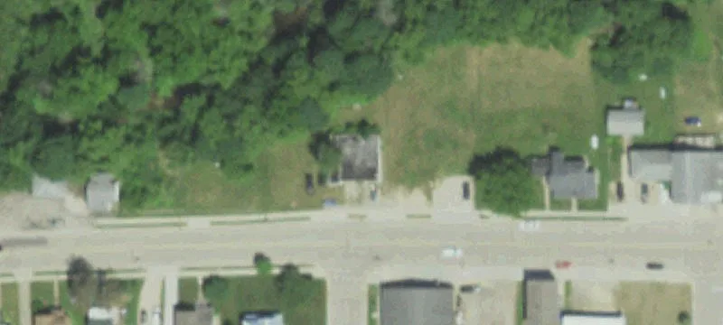 303 Edgewater St