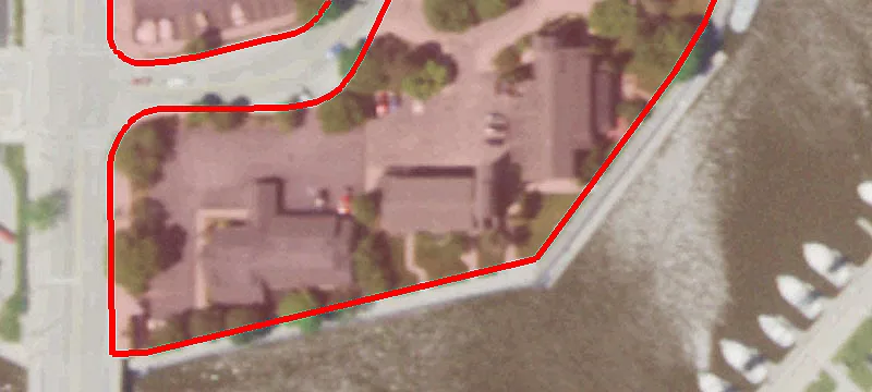 841 Riverfront Dr