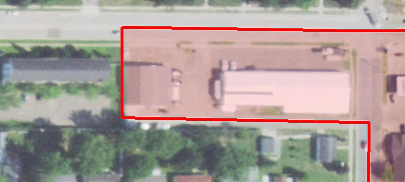 2437 Spooner Ave