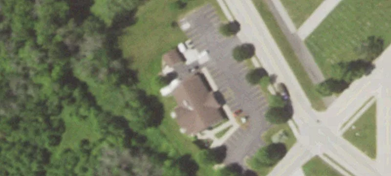 552 Evans St