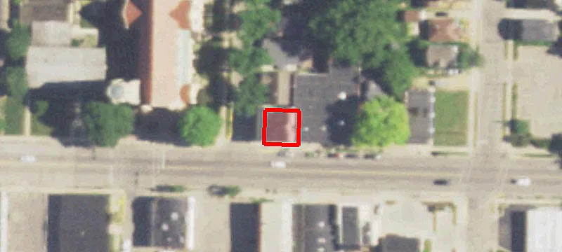 2710 Atwood Ave