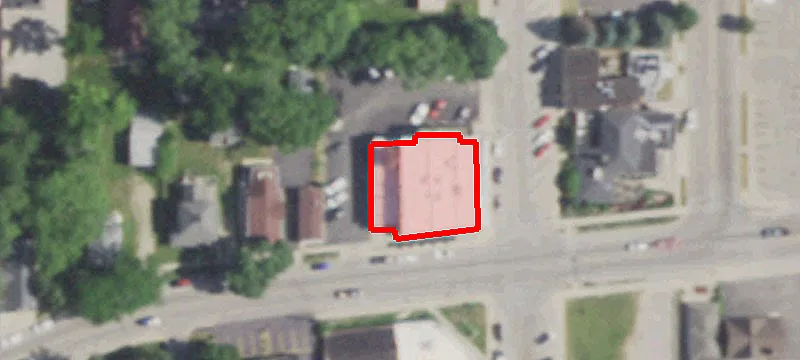 90 Walworth Ave