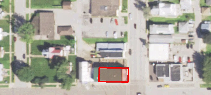 114 Leonard N St