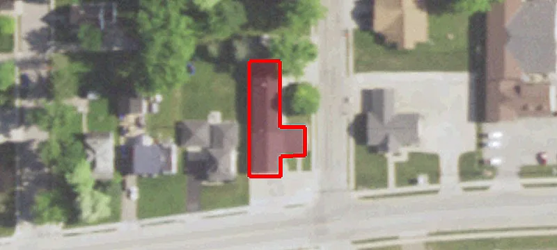 305 Main St