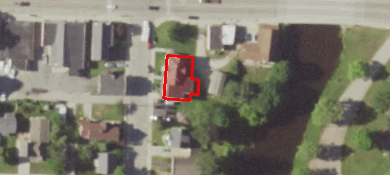 401 Main St