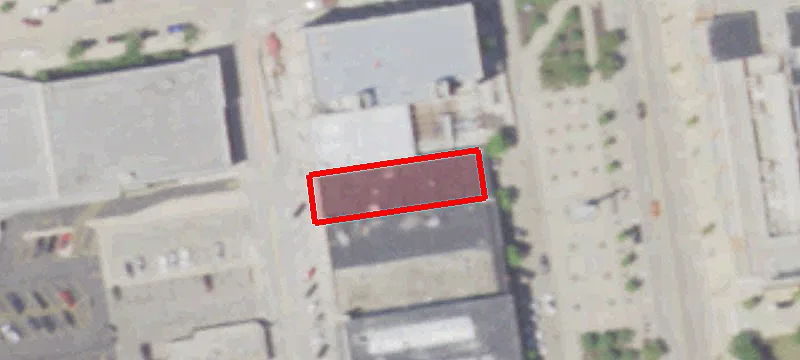512 Main St