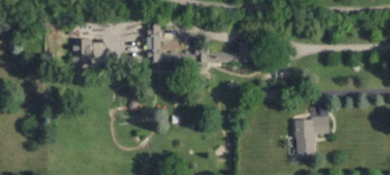 2025th Oak Blf Rd