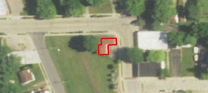 211 Commercial St