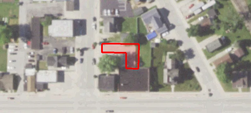 2008 Main St