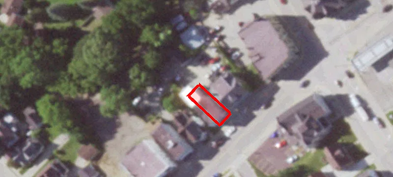 111 Kettle Moraine S Dr