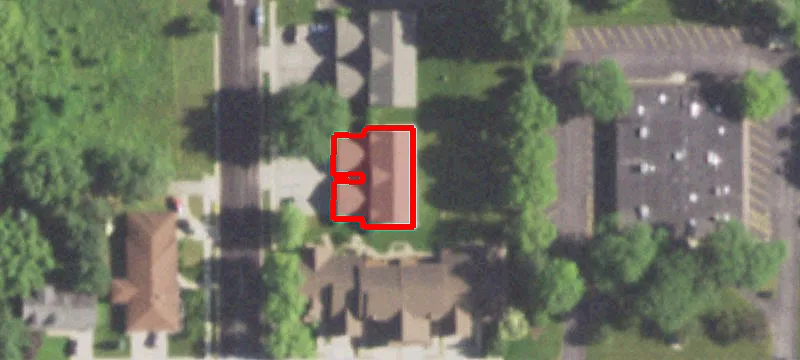 215 Chalet Dr