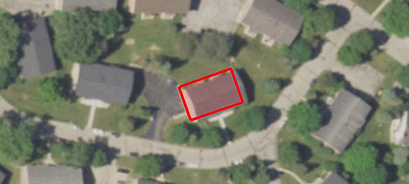 140 Linden Ln