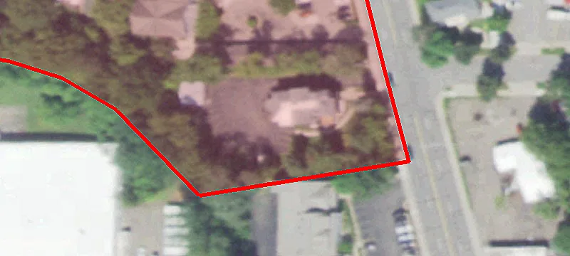 202 Grand Ave