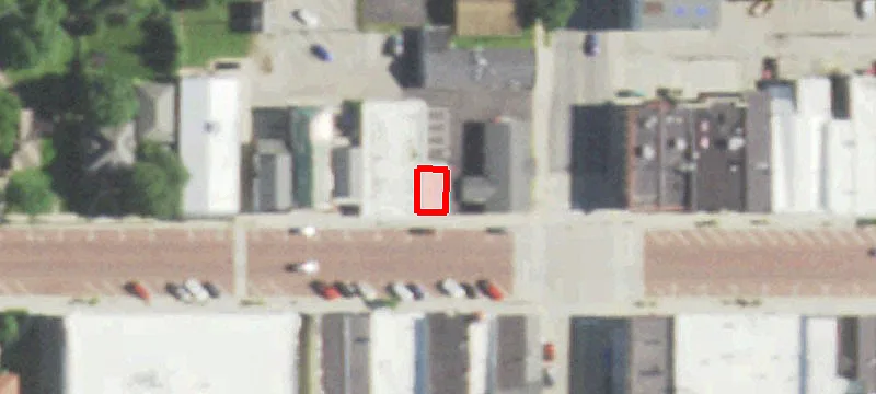 8 Main St