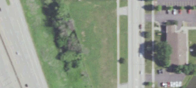 977 Grn Bay Rd