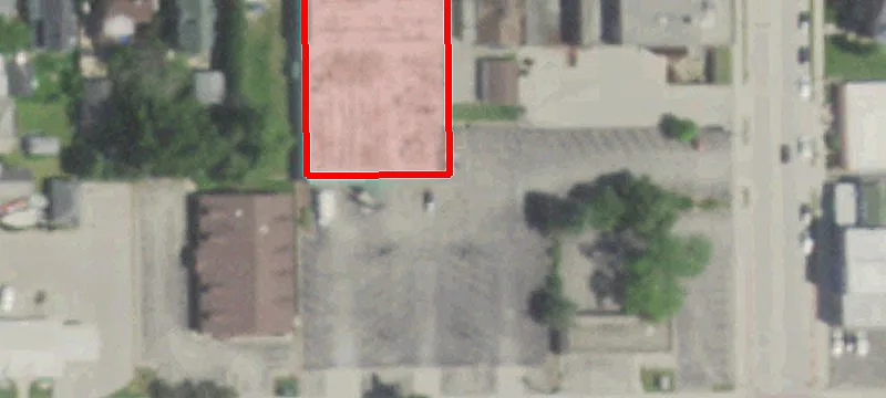 112 Maple Ave