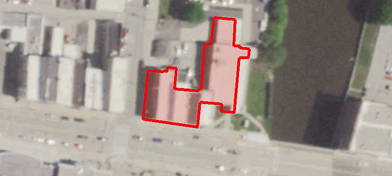 114 Main St