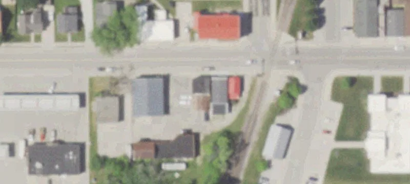 1015 Ctr Ave