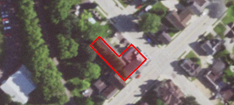 403 Kettle Moraine S Dr