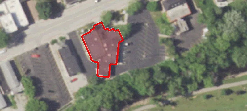 35 Main St
