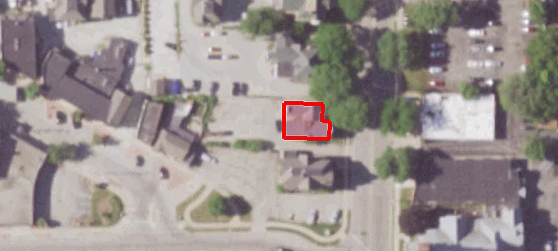 714  Ave