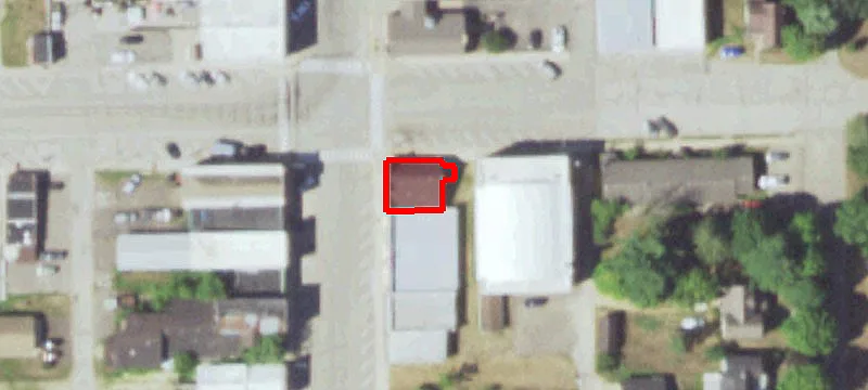 325 Winter Ave