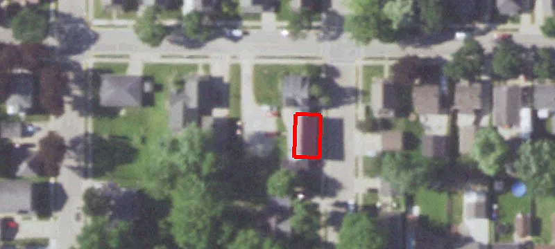825 Park Ave