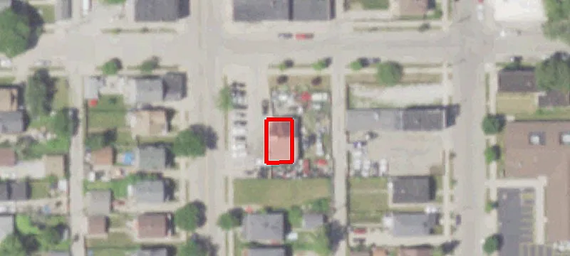 2001 Racine St