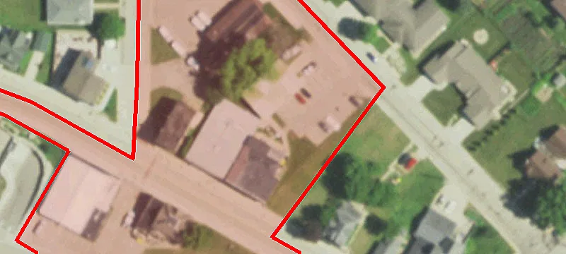 2009 Main St