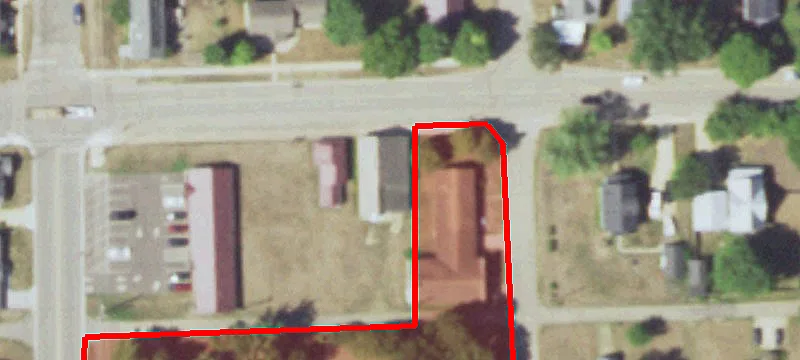 125 Race Ave
