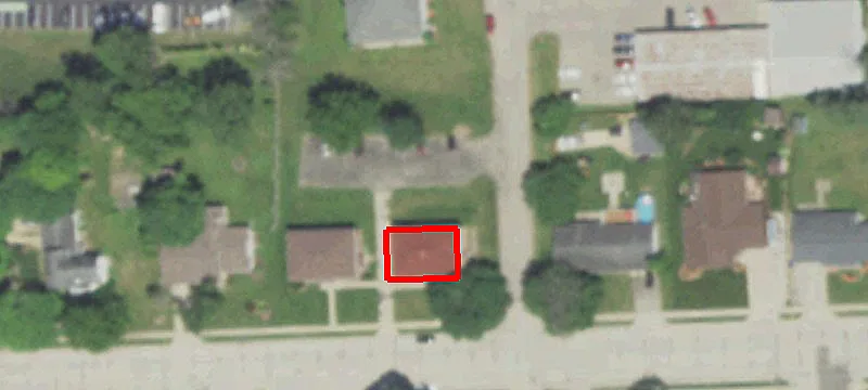 636 Maple Ave