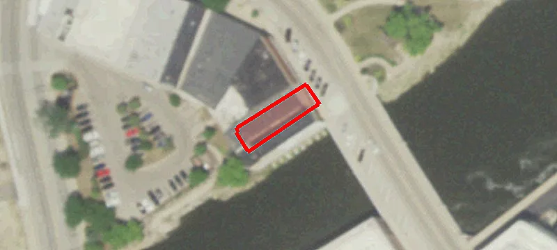 110 Grand Ave