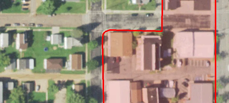 211 4th Ave