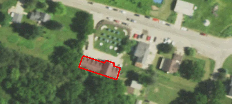 8205 Klevenville Riley Rd