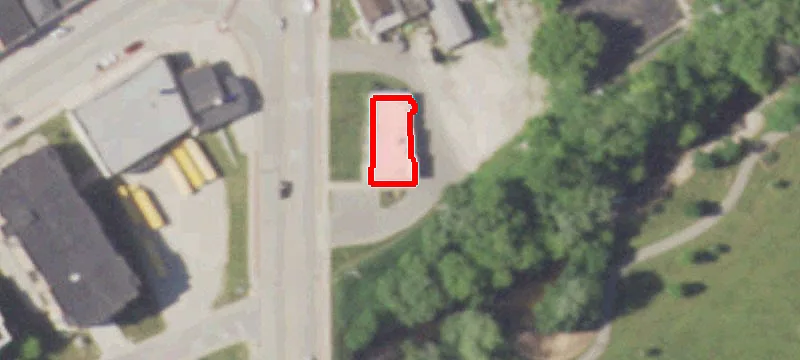 24 Madison St