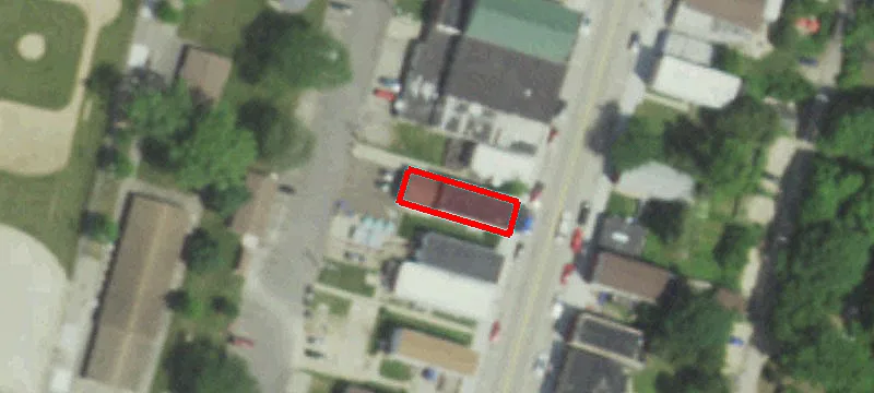27 Main St
