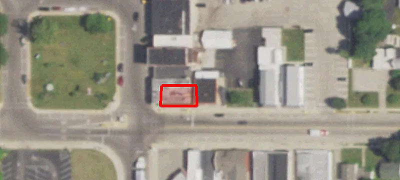 106 Main St