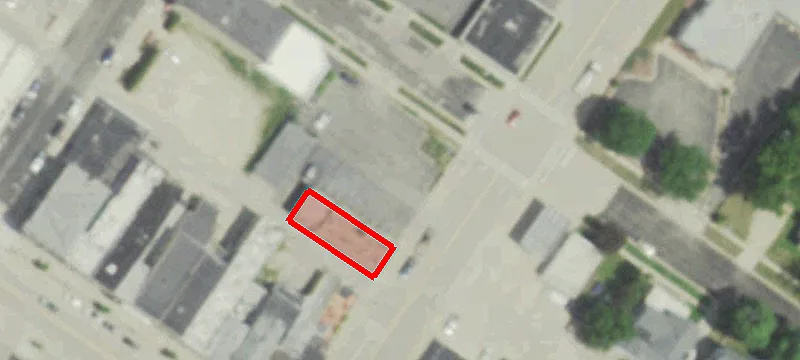 11 Canal St