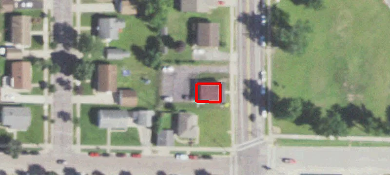 507 Sand Lk Rd