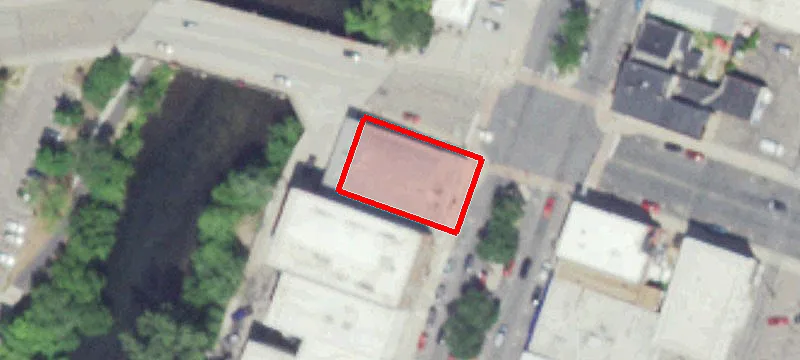 127 Main St