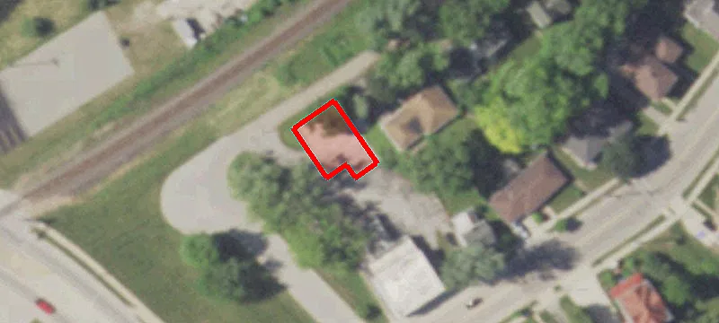 513 Cedar St