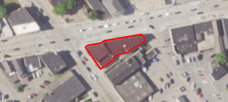 88th Main St