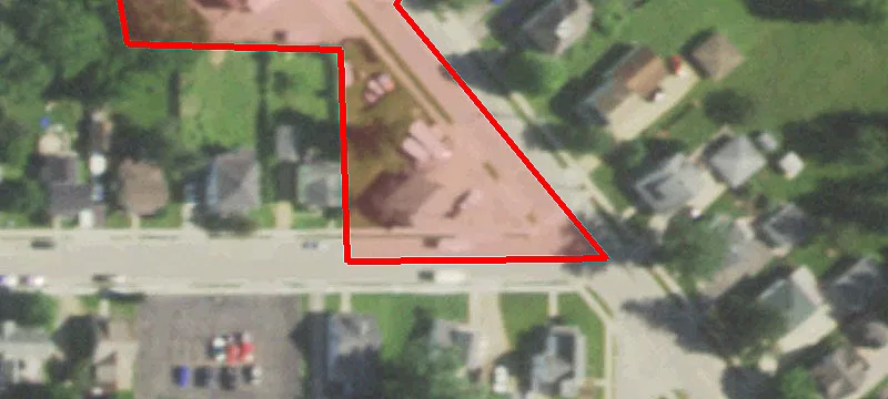 220 Janesville St